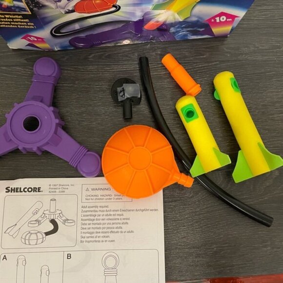 Vintage 1996 Shelcore Sky Flyers, new in open box, complete - Picture 4 of 10